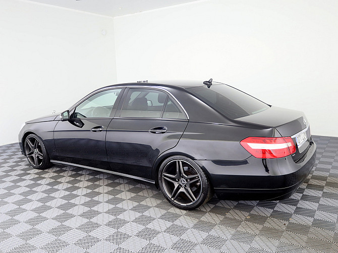 Mercedes-Benz E 220 Avantgarde ATM 2.1 CDI 125kW Tallina - foto 4