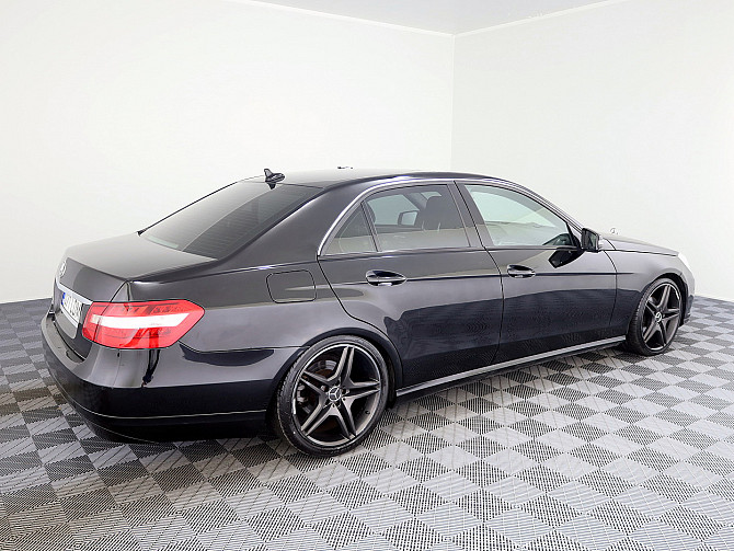 Mercedes-Benz E 220 Avantgarde ATM 2.1 CDI 125kW Tallina - foto 3