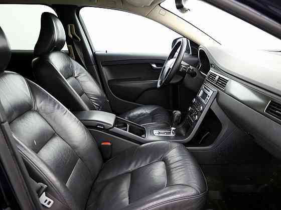 Volvo V70 Summum ATM 2.4 D5 120kW Tallina