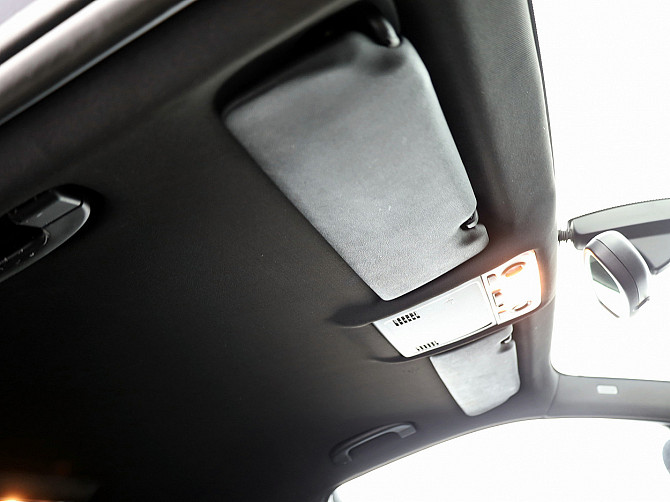 BMW 120 Executive ATM 2.0 110kW Tallina - foto 8