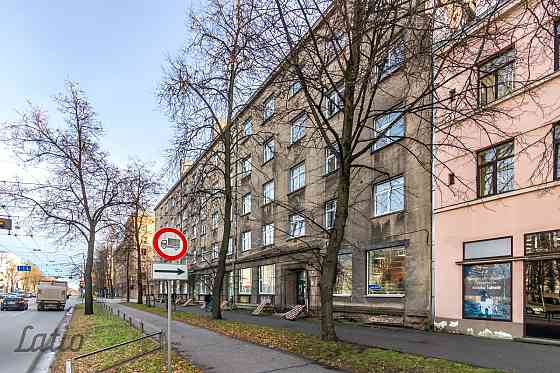 Pārdod komerctelpas vai dzīvokļus Brīvības gatvē 232, Rīgā

Piedāvājumā plašas un daudzfunkcionālas  Rīga