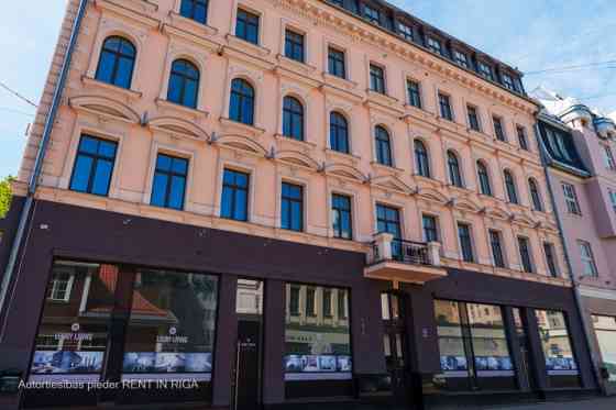 Elizabetes Rezidence - это одна из ярчайших жемчужин рижского архитектурного наследия, Рига