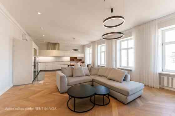 Elizabetes Rezidence - это одна из ярчайших жемчужин рижского архитектурного наследия, Рига