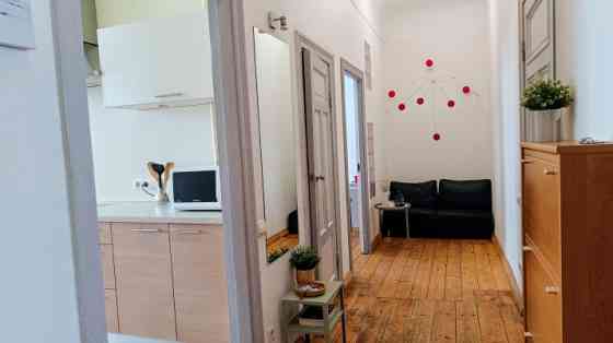 Просторная квартира в самом сердце Риги!   Сдаётся элегантная и полностью Rīga