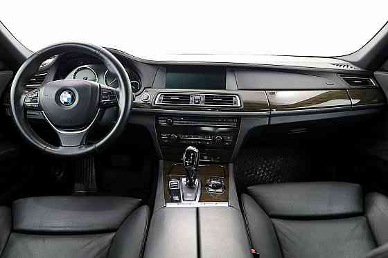 BMW 750 Executive 4.4 300kW Таллин
