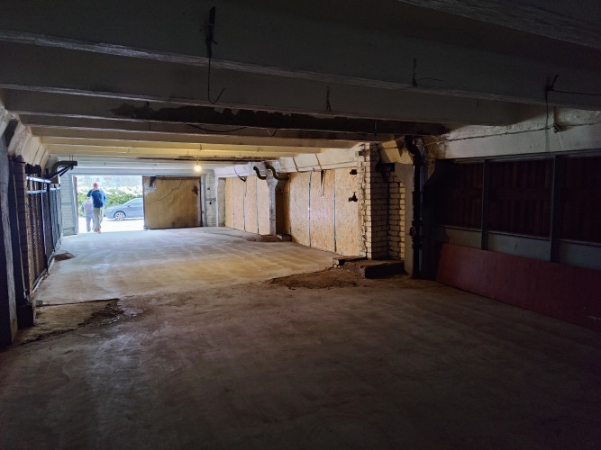 Tiek iznomātas neapkurināmas noliktavu telpas centrā, Sporta ielā.  Līdzena betona grīda. Rīga - foto 4