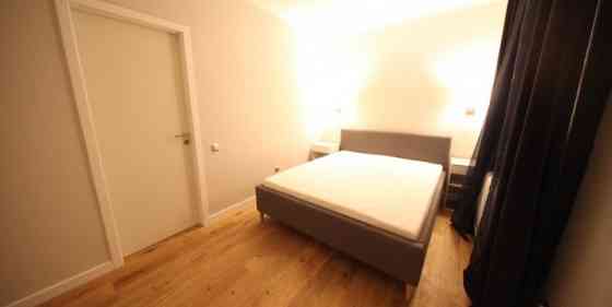 Сдается красивая, светлая и просторная квартира  в прекрасном месте. Квартира Rīga