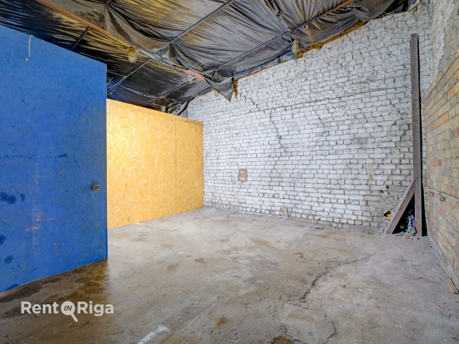 Iznomā noliktavas telpas Strenču ielā.   + kopējā platība 340 m2 + 3 fāžu elektrības Rīga - foto 8