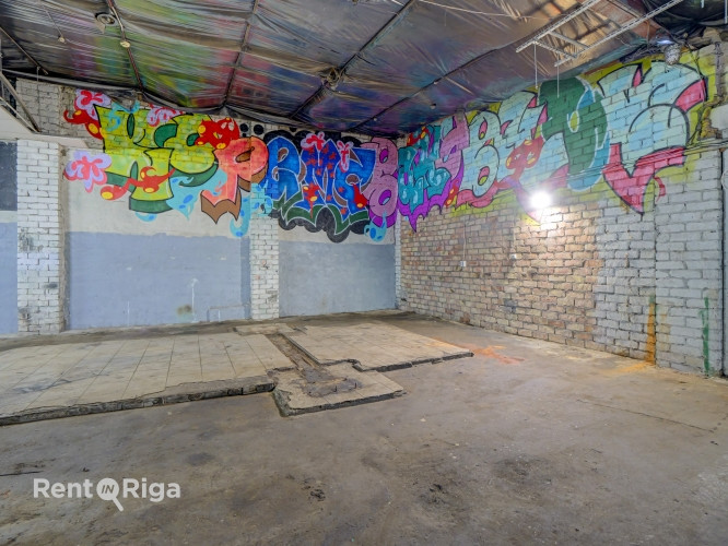 Iznomā noliktavas telpas Strenču ielā.   + kopējā platība 340 m2 + 3 fāžu elektrības Rīga - foto 6