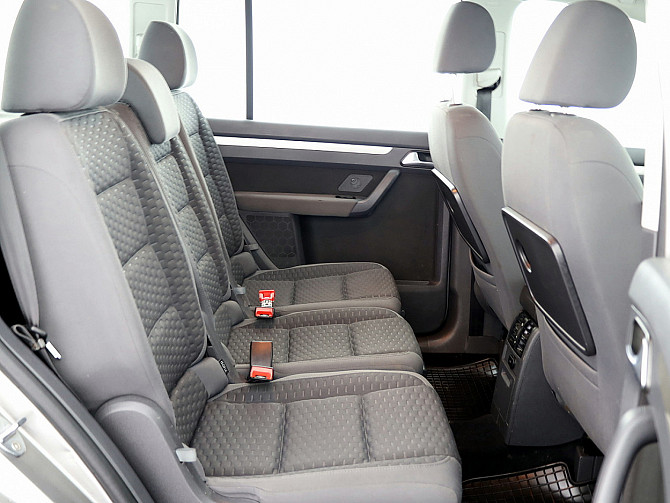 Volkswagen Touran Comfortline Facelift 1.4 103kW Tallina - foto 7