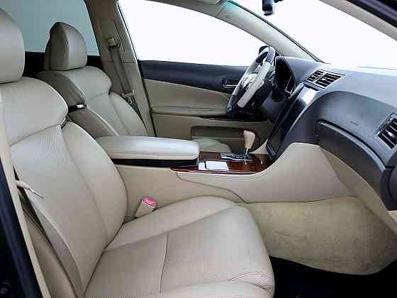 Lexus GS 300 President Facelift 3.0 183kW Tallina