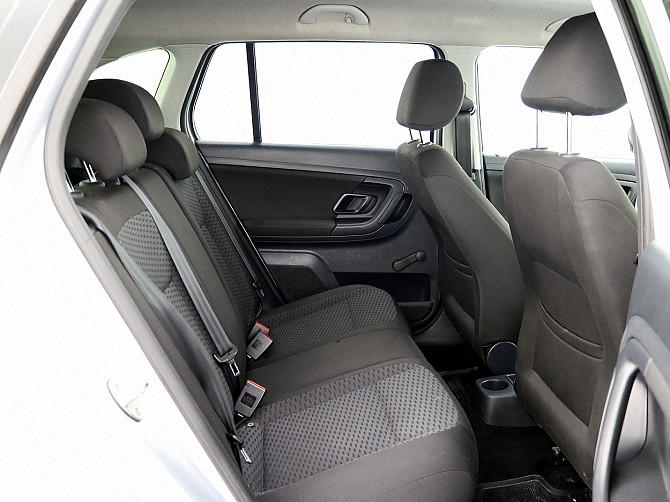 Skoda Fabia Comfortline Facelift 1.2 63kW Tallina - foto 7