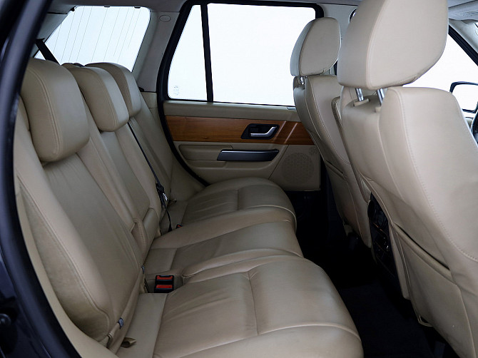 Land Rover Range Rover Sport HSE Luxury 2.7 TD 140kW Таллин - изображение 7