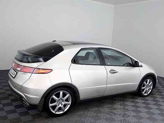 Honda Civic Elegance 1.8 103kW Tallina