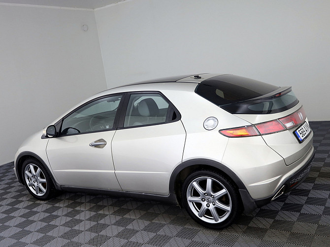 Honda Civic Elegance 1.8 103kW Tallina - foto 4