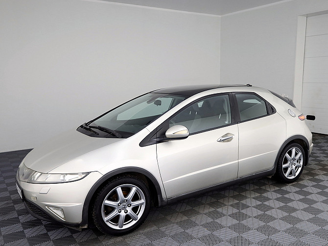 Honda Civic Elegance 1.8 103kW Tallina - foto 2