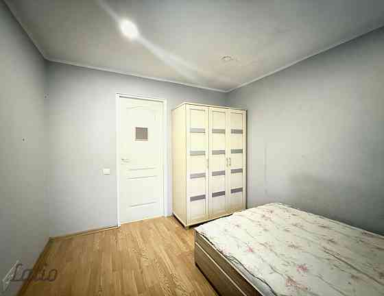 Pārdod funkcionālu vienistabas dzīvokli Teikā.
Dzīvoklī ir neliela, praktiska virtuve ar jaunām mēbe Rīga