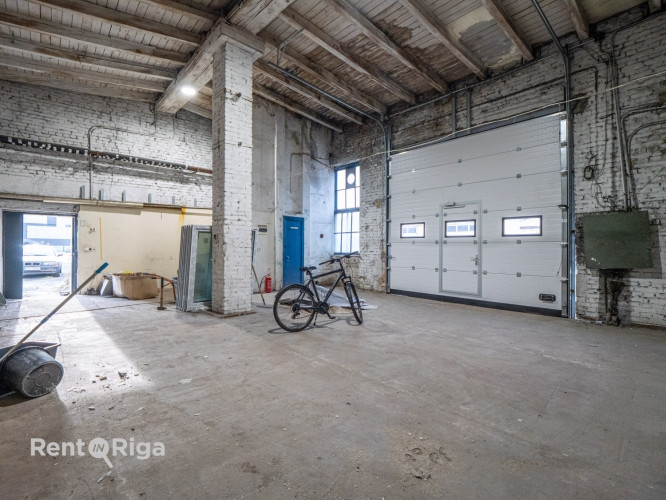 Iznomā servisa telpas izdevīgā lokācijā!  Piedāvājumā 87 m plašas un funkcionālas servisa Rīga - foto 4