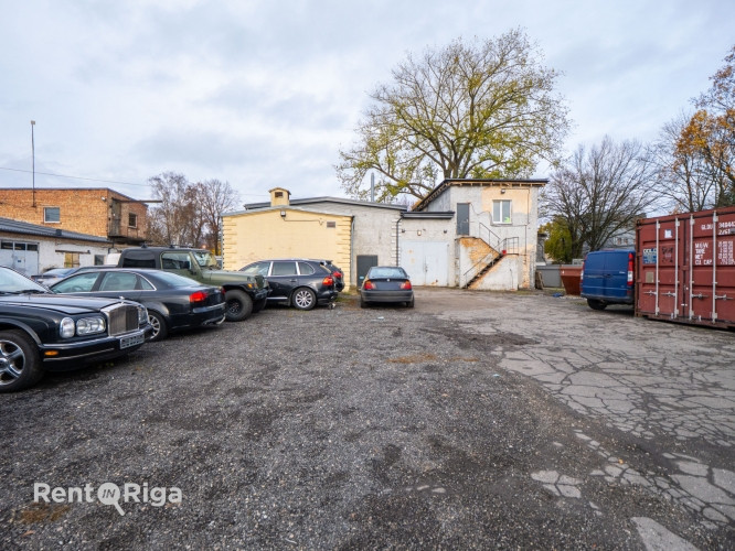 Iznomā servisa telpas izdevīgā lokācijā!  Piedāvājumā 87 m plašas un funkcionālas servisa Rīga - foto 1