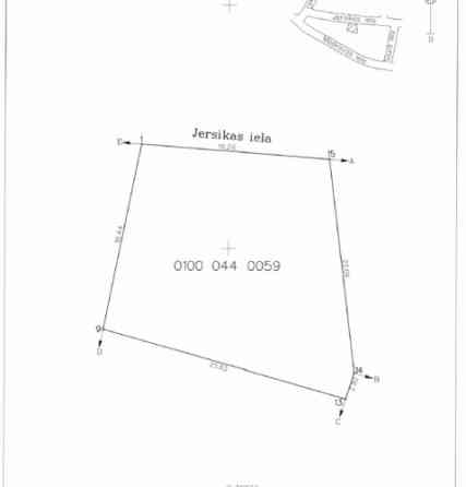 Продаётся земельный участок с широкими возможностями для застройки на улице Rīga