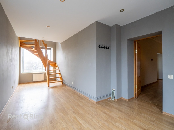 Двухэтажный офис на Ганибу дамбис.  В офисном здании  чистая и ухоженная Рига - изображение 1