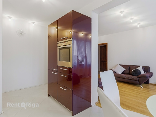 Качественная и эстетичная 3-комнатная квартира с продуманным дизайном и красивым Огре и Огрский край - изображение 4