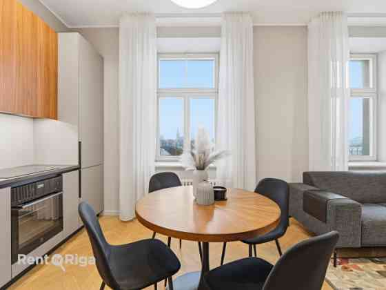 Apartment with a Wonderful View of Old Riga and the Daugava Bridges, Available for Long-Term Rent  L Рига