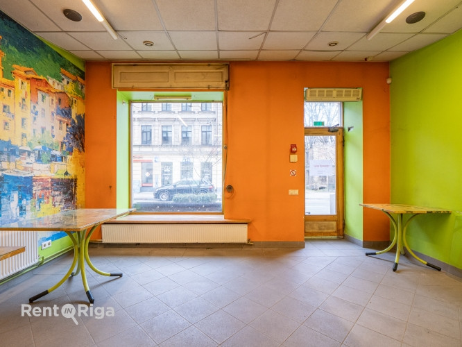 Kafejnīcas telpas ar ventilācijas sistēmu.  Telpas sastāv no klientu zāles 30 kvm, virtuves Rīga - foto 3