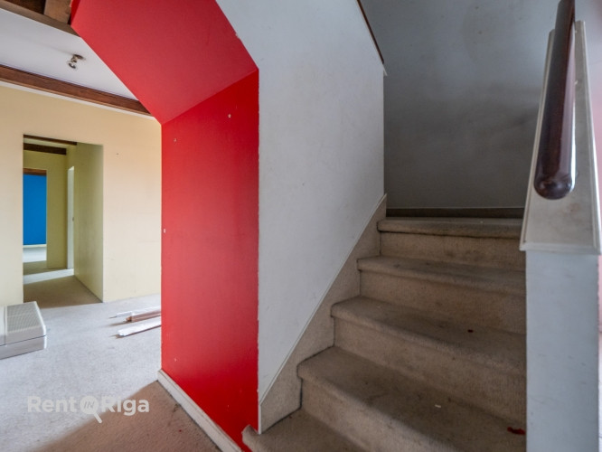 Bijušās hosteļa telpas Jēkaba kazarmās. Iespējams izveidot arī biroju.  Telpu lietošanas kods: biroj Рига - изображение 4