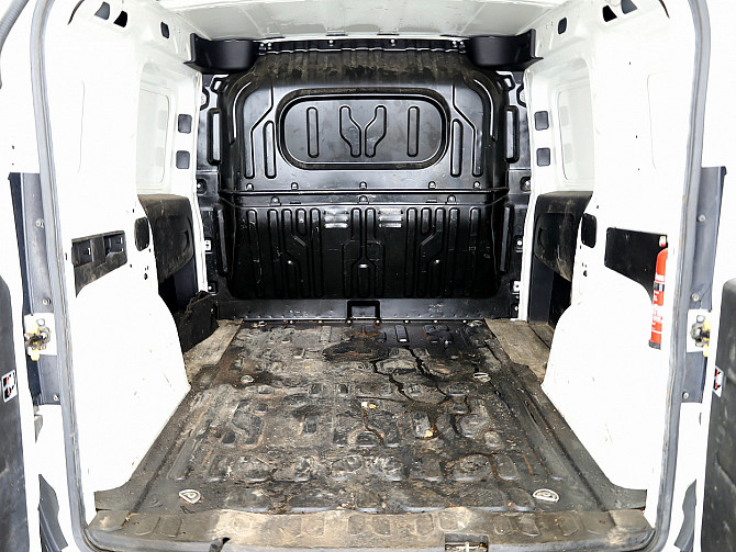 Opel Combo Van 1.2 CDTi 66kW Таллин - изображение 7