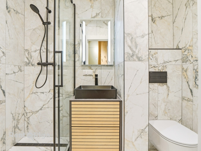 Ekskluzīva iespēja - ar augstas kvalitātes apdari dzīvoklis pašā Rīgas sirdī!  Plānojums: Rīga - foto 8