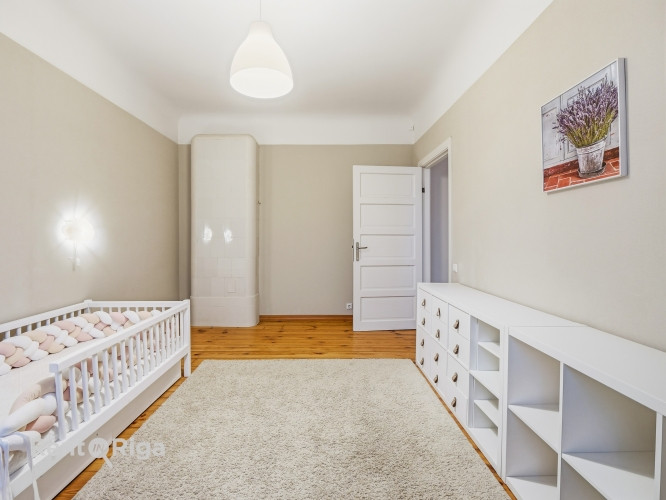 Izīrē gaišu un mājīgu 3 istabu dzīvokli Āgenskalnā!  Māja ar trīs stāviem un četriem dzīvokļiem, tāp Рига - изображение 9