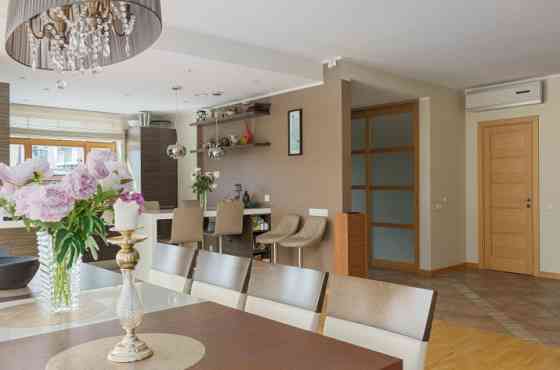 Pārdod brīnišķīgu ģimenes māju Beberos!  Šī kvalitatīvā māja kas atrodas Beberos, Babītes pagastā -  Rīgas rajons