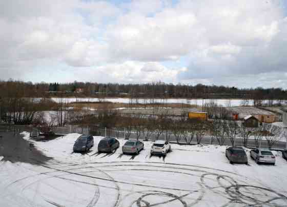 Iznomā nelielu noliktavu 2. stāvā Ķekavā. Durvju ailes izmērs 945*2130mm. Gāzes apkure + skaitītāji  Ķekavas pagasts