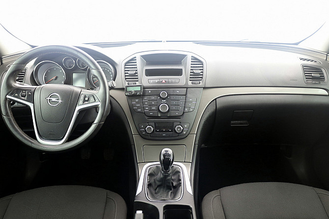 Opel Insignia Sports Tourer 2.0 CDTi 81kW Таллин - изображение 5