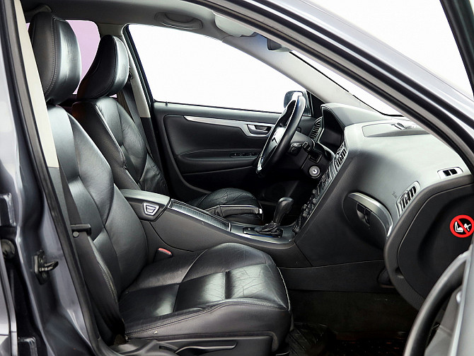 Volvo S60 Summum Facelift ATM 2.5 154kW Tallina - foto 6