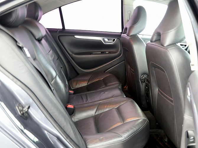 Volvo S60 Summum Facelift ATM 2.5 154kW Tallina - foto 7