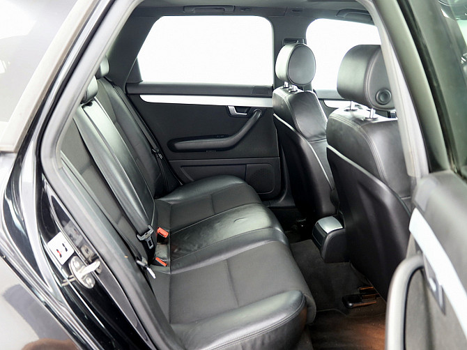 Audi A4 S-Line Facelift 2.5 TDI 120kW Таллин - изображение 7