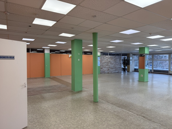 Сдаётся коммерческое помещение в торговом центре Maxima, Зиепниеккалнс.  Предлагаем Рига - изображение 11