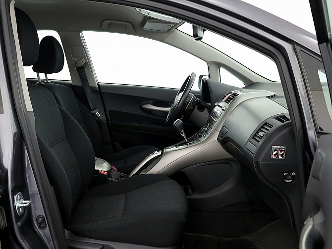 Toyota Auris Linea Sol ATM 1.6 91kW Tallina - foto 6