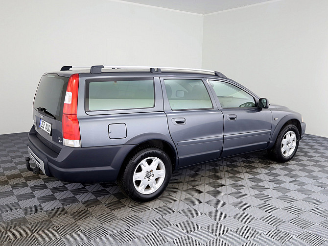 Volvo XC70 Summum Facelift ATM 2.5 154kW Tallina - foto 3