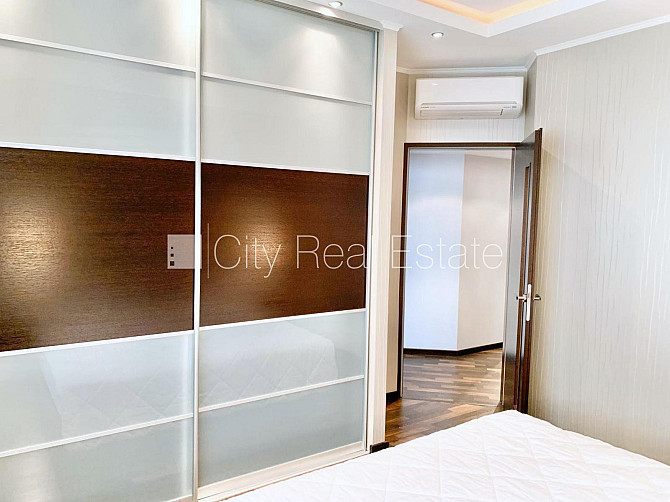 Jaunceltne, labiekārtots apzaļumots pagalms, pazemes autostāvvieta, pagalmā bērnu spēļu Rīga - foto 10