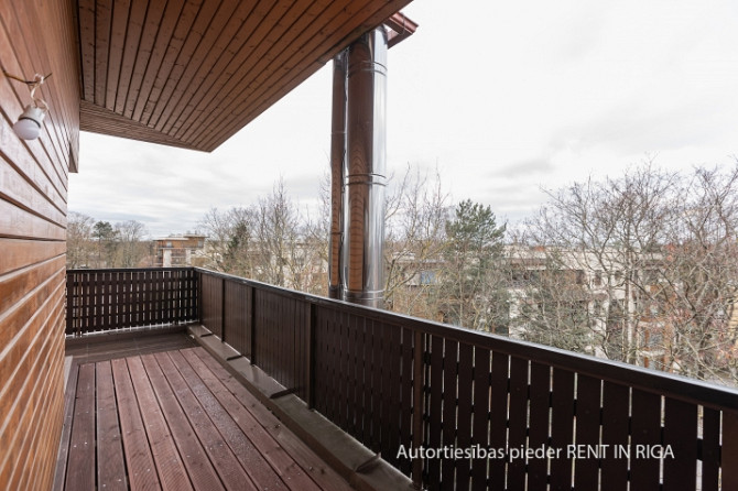 Tiek izīrēts plašs divstāvu 4 istabu dzīvoklis (138 kv m) ar lielu terasi un balkonu (kopējā Rīga - foto 8