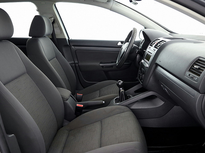 Volkswagen Golf Comfortline 1.6 75kW Таллин - изображение 6