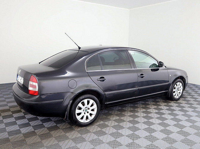 Skoda Superb Comfortline 1.9 TDI 77kW Таллин - изображение 3