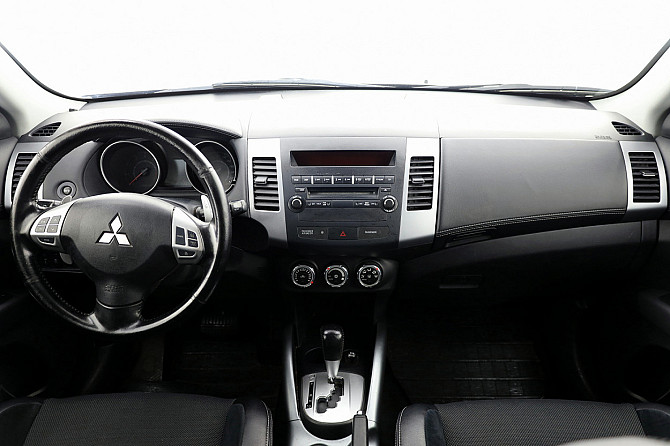 Mitsubishi Outlander Luxury Facelift ATM 2.4 125kW Tallina - foto 5