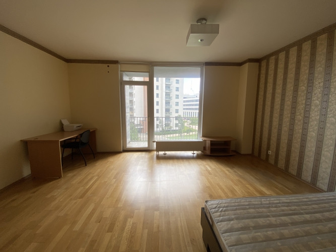 4 istabu dzīvoklis Jaunajā Teikā. Dzīvoklim ir nepieciešams kosmētiskais remonts un virtuves Rīga - foto 2