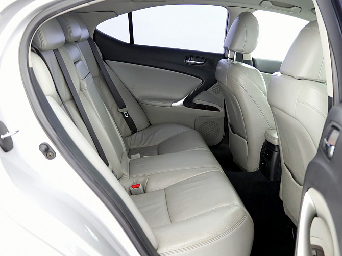 Lexus IS 220 Luxury 2.2 D-4D 130kW Таллин - изображение 7