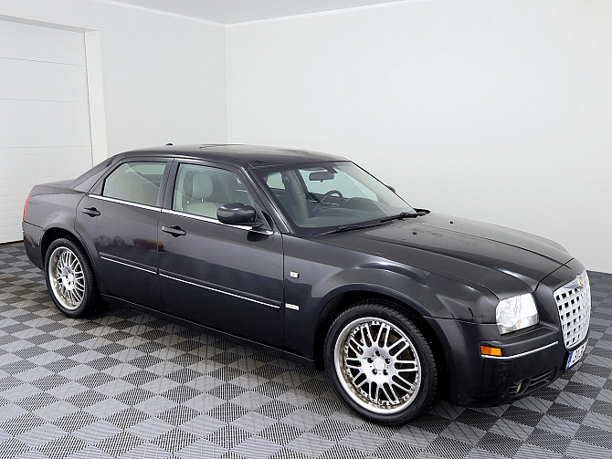 Chrysler 300 C Luxury 3.5 183kW Tallina - foto 1