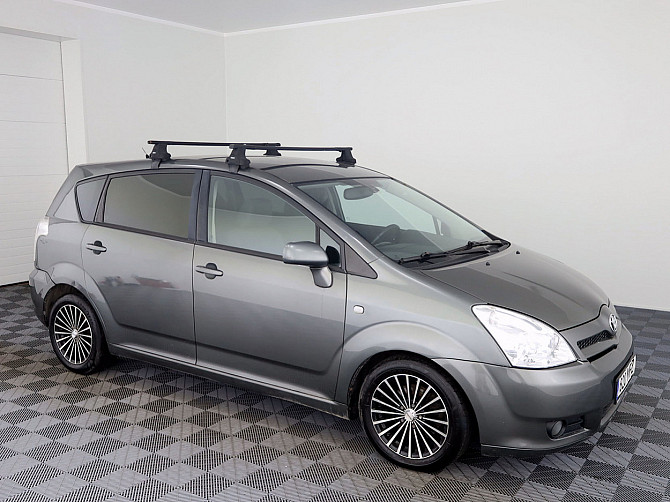 Toyota Corolla Verso Linea Sol 2.2 D-4D 100kW Таллин - изображение 1